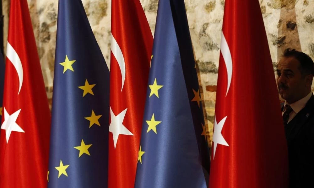 Τους "έτσουξε" το βέτο Ελλάδας-Κύπρου στη Τελωνειακή Ένωση Τουρκίας-ΕΕ